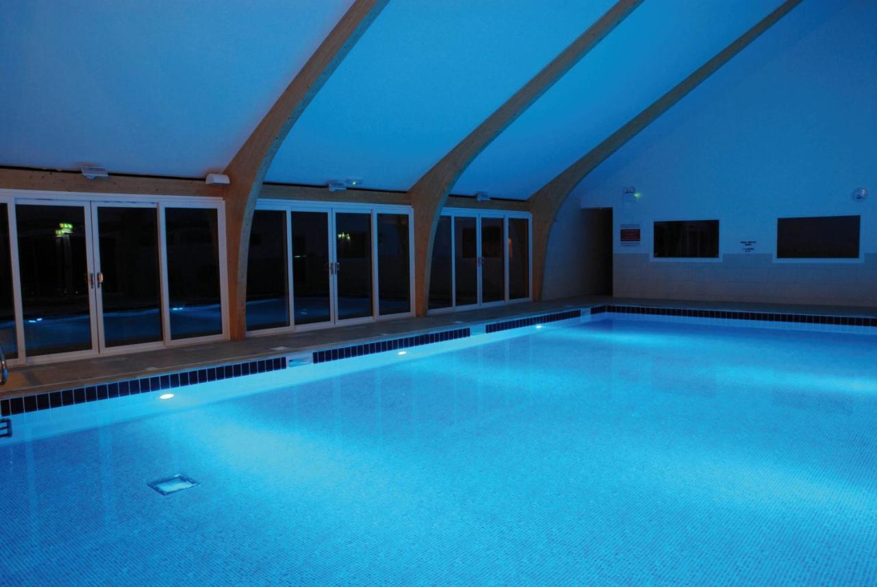 Fistral Hot Tub House For 8 On Retallack Resort Newquay  Luaran gambar